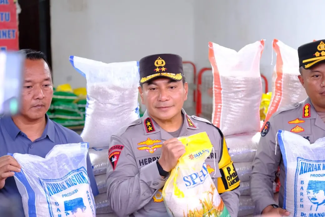 Polda Riau Tetapkan Tersangka Pengoplos 9 Ton Beras Oplosan