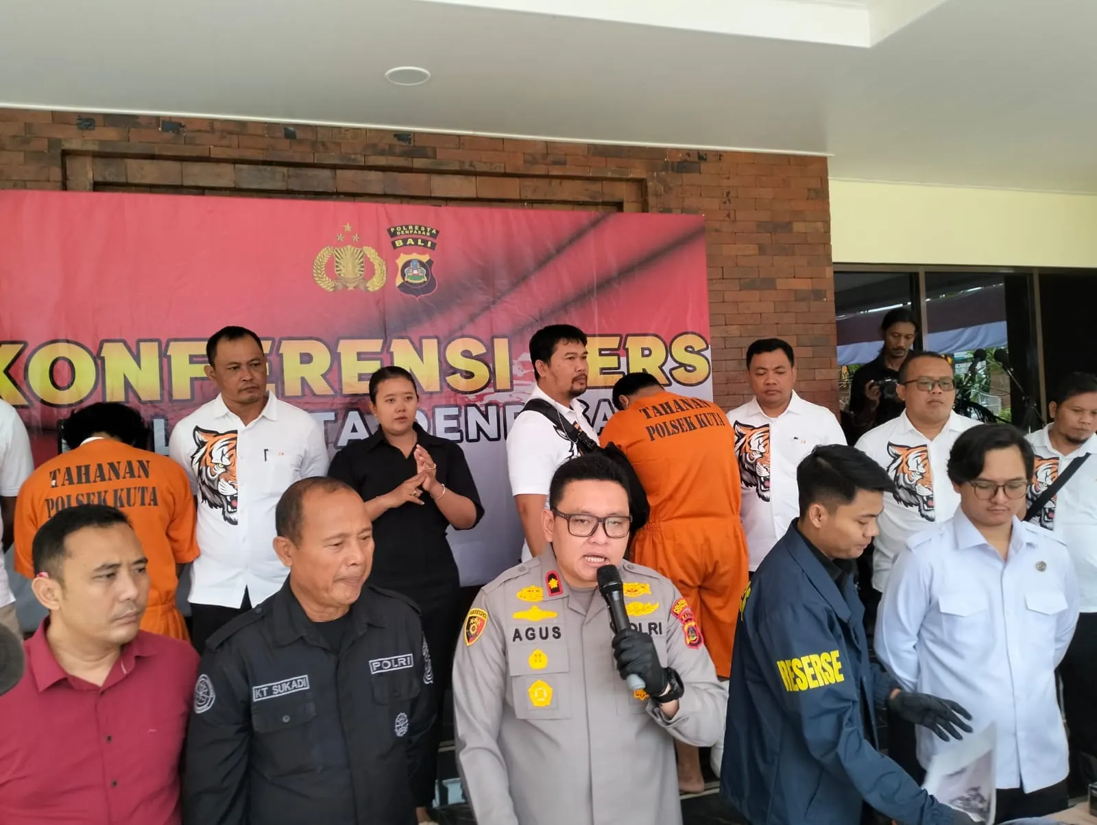 Polsek Kuta Tangkap Dua WNA Perampok Penukar Kripto, Gagalkan Pelarian ke Bangkok