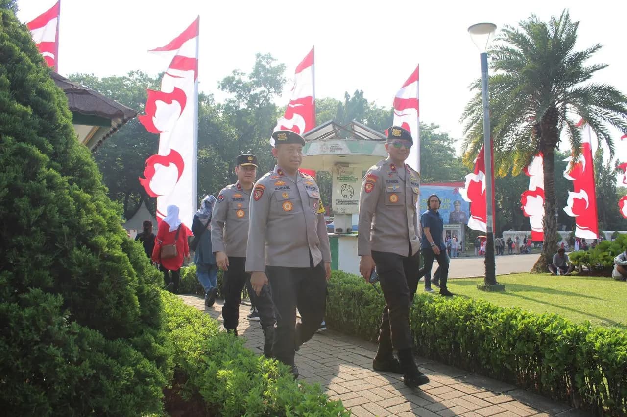 Polri Pastikan Keamanan Kawasan Bundaran HI, Pengecekan Personel Ops Merdeka Jaya 2025