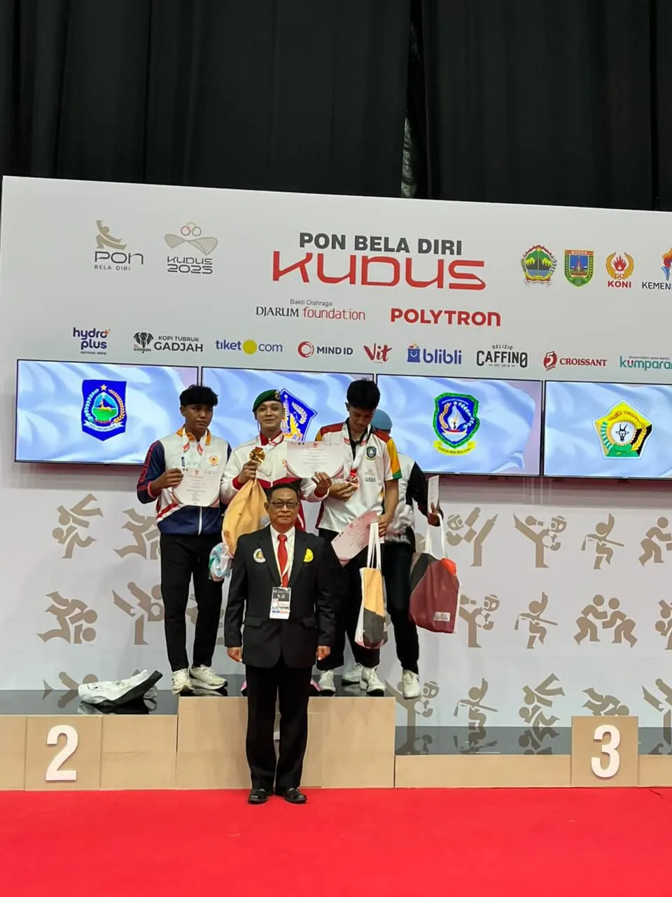 Serda Kadek Budiasta, Prajurit Kodam IX/Udayana Persembahkan Emas untuk Bali di PON Beladiri 2025